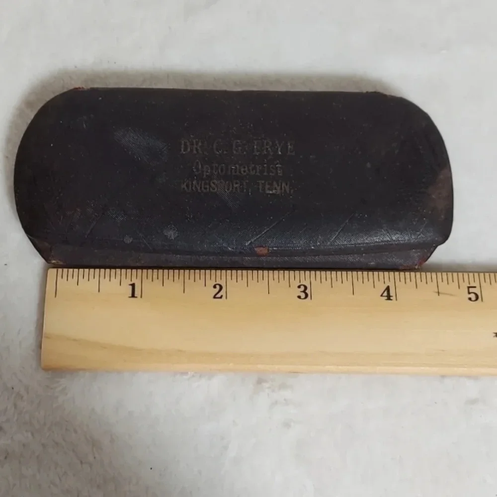 Vintage‎ Goldtone Prescription Eyeglasses Original case with optometrists name